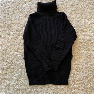 Wilfred Lin Sweater